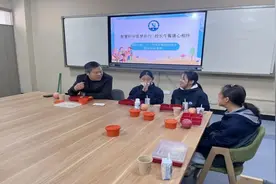 襄阳学生喜提一等奖！奖品是和校长......图片