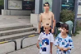 两萌娃溜进地铁站 轨道公安为孩子找到家人图片