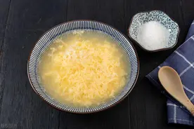 老祖宗传下来的这碗鸡蛋茶，虽然很土，但真的很下火，去喝它！图片