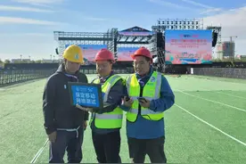 【心级服务】浪漫与高燃并存 保定移动圆满完成“保定千重浪音乐嘉年华”网络保障图片