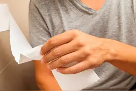 体内有癌，肛门先知？医生：肛门若常有4种不适，当心癌症在靠近图片