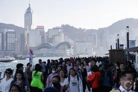 ​中央回应！香港自由行新增这两座城市 | 香港一日图片
