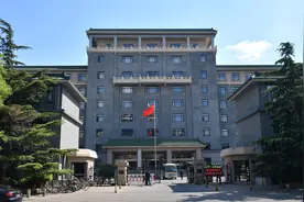 加征关税将对美国降通胀形成反噬图片