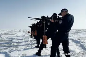 “战味”十足！特警小哥哥-26℃冰雪天硬核训练超Man!图片