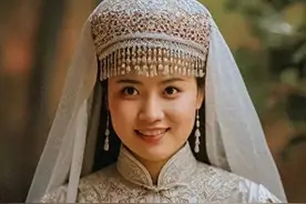 回民女人服饰下边带盖？这几点你知道多少？图片