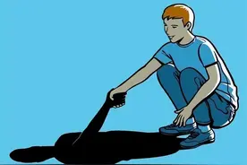 当你发现自己一个朋友都没有了，说明你正在经历低配的人生图片