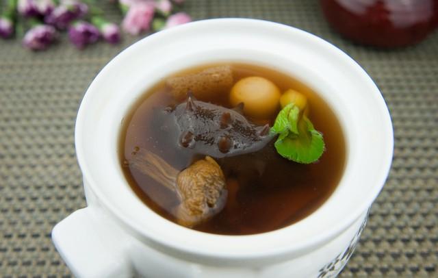 海带红萝卜花胶排骨汤的做法 2026年海带红萝卜排骨汤的功效与作用