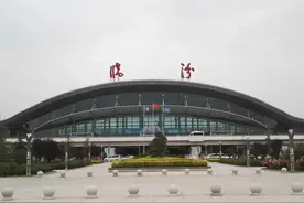 3月31日起，临汾民航机场开通重庆、包头航班图片