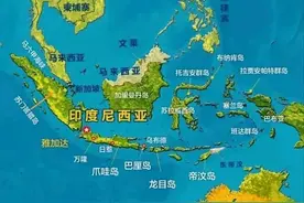印尼的主要岛屿：加里曼丹岛、苏门答腊岛、伊里安岛、爪哇岛图片
