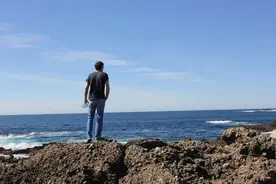一个人痛苦的根源：看不透因果图片