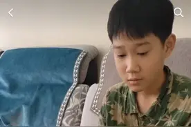 订单爆了！11岁男孩给妈妈缠了一把蚕丝扇……妈妈最新发声图片