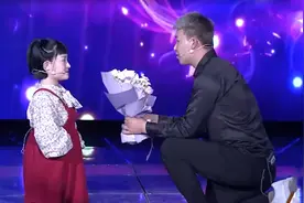 “袖珍女”李大可爱：靠实力买房，嫁给1米87大帅哥，怀孕了后悔图片