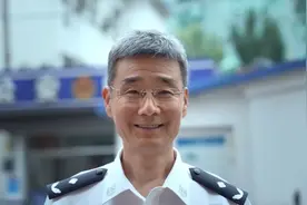 20年前的全国优秀人民警察，现在怎么样了？图片
