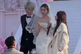 网红鹿哈求婚成功，曾因模仿鹿晗大火，律师提醒图片