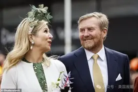 荷兰国王生日，全国放假！一家五口带民众狂欢，三位公主超吸睛图片