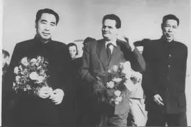 缅怀周总理 周恩来第一次杭州之行图片