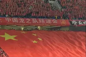 中国穷人家的孩子为什么不能把踢球当成一条出路？图片