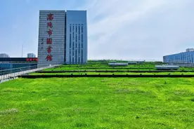 沈阳市图书馆免费电影、最新公益电影片单！图片