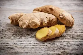 非常时期，学会这个红糖姜水做法，如果浑身发冷喝上一碗效果很好图片
