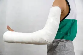 骨折后需要多久康复？图片