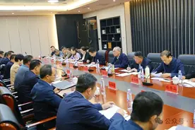 嘉木样·洛桑久美·图丹却吉尼玛在临夏州调研图片