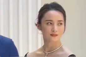 面相全变了！再看49岁蒋勤勤和43岁孙俪，才明白两人“差别”在哪图片
