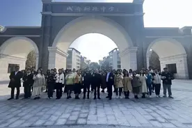 开学后谁来教孩子？成都这些学校师资团队提前亮相图片