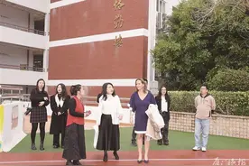 “学校很大，学生很优秀！”英国圣约瑟夫学院国际事务主任参访厦门一中图片
