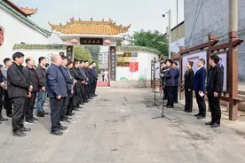 新乡医学院三全学院：走进何瑭家风家训教育基地 学习廉洁家风图片