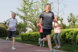 腰间盘融合手术后，锻炼很重要图片