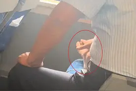 河南一女子高铁偶拍不文明行为，发视频曝光，令人作呕，网友炸锅图片