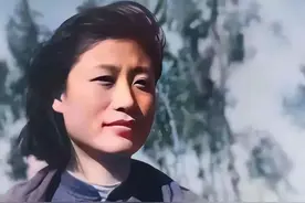 副军长丈夫牺牲后，李又兰改嫁张爱萍，生了三个儿子都是牛人图片