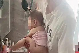 “爸爸给女婴洗屁屁”被网友狂喷：担心爸爸恋童癖！女大要避父!图片