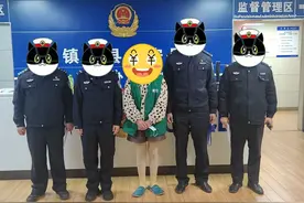 女子借口上厕所盗窃店铺现金2万元，还在店内厨房做了一顿饭吃，已被刑拘图片