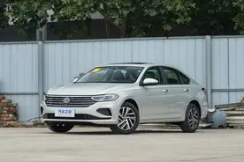 朗逸1.5L自吸五百万款车型2023款与2024款的对比变化图片