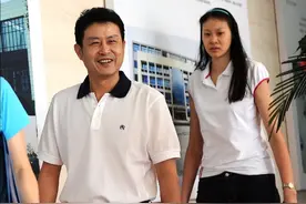 第二代奥运冠军教练陈忠和：发妻去世后，娶自己的队员李东红为妻图片