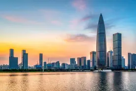 【深圳特区报】深圳市委宣讲团继续深入各区各系统各部门宣讲党的二十届三中全会精神图片