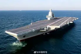 福建舰：震撼亮相，铸就海上辉煌图片