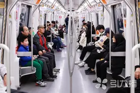 苏州轨道交通迈向“黄金时代”图片