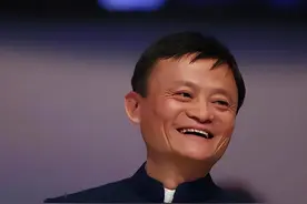 马云问董明珠：像我这种男人你会看上吗？董明珠的回答令人赞扬图片
