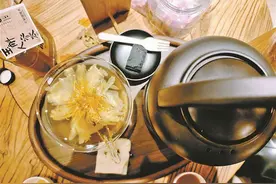 加入中药材，养生理念受青睐！新中式茶饮在厦走红图片