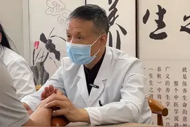 脾虚不好，是命门漏了阳气！1个中成药，补命门之阳，散寒湿！图片