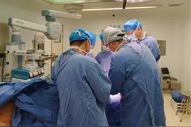 伤者右臂断肢6小时！郑大一附院急诊外科妙手回春图片
