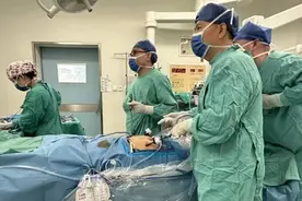 97岁膀胱癌超高龄患者！“天花板”高难级别手术成功了！图片
