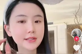 白月光最难忘？分手26年，赖文峰无法忘记杨钰莹，家里留她的钢琴图片