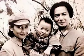 1959年，庐山会议时，毛主席问工作人员：贺子珍现在是什么待遇？图片