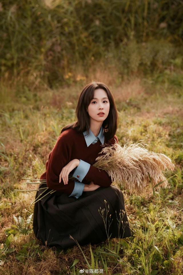陈都灵秋日芦苇随拍，执笔绘就眼中秋意