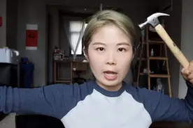 爆改的闹剧该停了，看李诞变李现不如来看女人抡大锤爆改毛坯房！图片