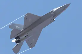 中国将出口40架歼35？印军陷入焦虑：美俄现在都靠不上图片