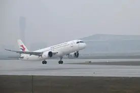 C919起飞！重庆江北国际机场第四跑道正式启用！图片